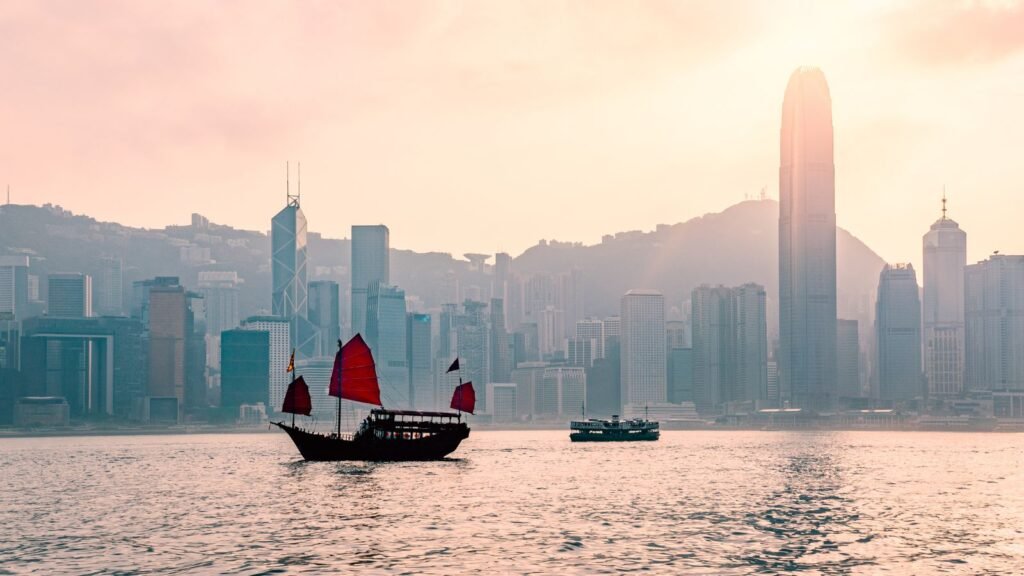 48 hours in Hong Kong
