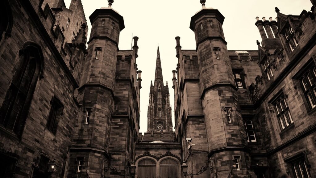 48 hours in Edinburgh